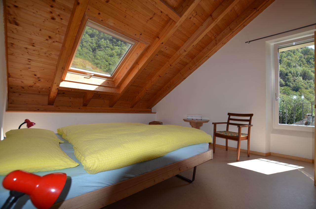 Hotel Garni Maggia Giumaglio 外观 照片